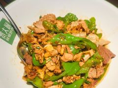 -费大厨辣椒炒肉(万家丽一店)