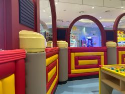 -meland亲子乐园·派对·研学(淄博万象汇店)