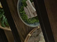 -尚尚仙·酸汤猪手·猪肚鸡火锅(华联万柳购物中心店)
