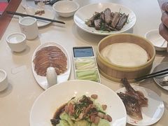 -梅利汴京烤鸭•开封豫菜地标店(铁北街店)