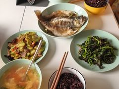 -鲸励母婴月嫂(望京店)