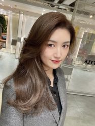 -AYO SALON