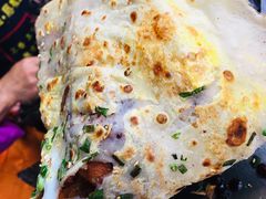 -正宗杂粮煎饼香软鸡蛋饼
