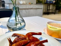 玻璃皮润烧乳鸽-北京厨房(西安SKP店)