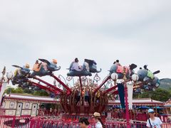 -小飞象旋转世界