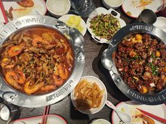 -胖哥俩肉蟹煲(济南世茂国际广场店)