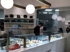 面包甜点陈列柜-PAUL LAFAYET 法式甜品(深圳湾万象城店)