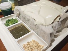 -95号酱骨·一块豆腐(展春园西路店)