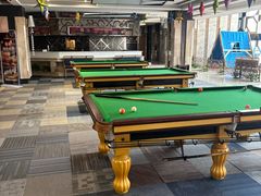 -蓝尊量贩(黄河路店)