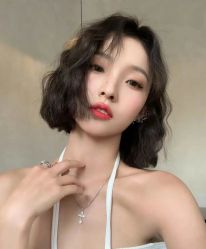 -丝语萱形象
