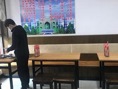大堂-东财大盘鸡(黑石礁店)