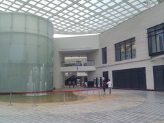 -宁波杉井奥特莱斯广场