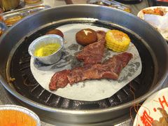 -哈哈碳都·牛肋条无限自助烤肉(台江万达店)