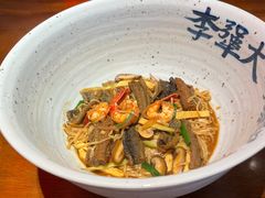 -李犟大爆鳝面·手工蟹黄包(湖滨西湖店)