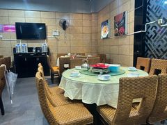 -昱龙大盆牛蛙馆(三兴街总店)