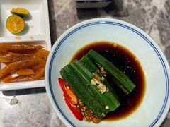 -禄婶鸡煲·打边炉