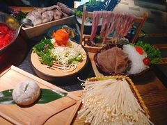 -湊湊火锅·茶憩(上海合生汇店)