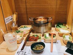 -独食火锅·半米屋台(直营总店)