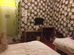 拖板鞋青年旅舍-拖板鞋咖啡旅行酒店(春熙路地铁站店)