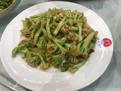 虾酱花菜-小船渔村•大连菜•大连焖鱼(明泽街店)