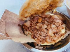 肥瘦腊汁肉夹馍-薛昌利大米面皮(南关正街店)