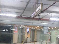 -莘庄龙之梦停车场