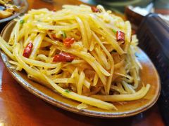 呛炒土豆丝-苗湘食府(十年店)