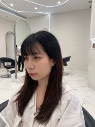-MODEL'S HAIR