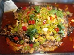 -辣尚瘾·烤鱼·新川菜(交大直营店)