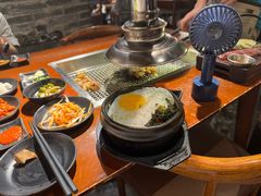 -肉甲韩国木炭烤肉(新壹街1店)