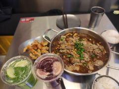 -蓉三少冒烤鸭·四川小吃集(北京首店)