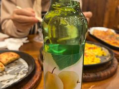 大白梨-老东镇啤酒屋海鲜加工·蒸汽海鲜·海鲜烧烤(台东店)