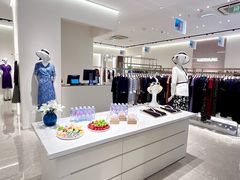-王府井奥莱临潼小镇(临潼店)