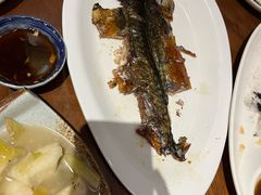 -鼎夫人·小酒文化餐厅(淡水桥店)