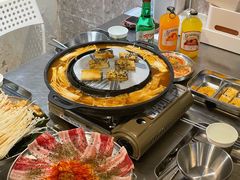 招牌红酸汤涮锅底-小肚皮饮食店