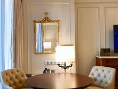 -广州富力丽思卡尔顿酒店