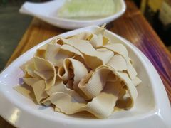 -小小河边鱼(天润城店)