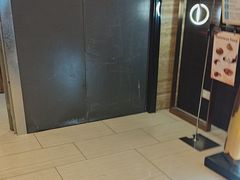 -金色印象·4K影院式足体养生(南方花园店)