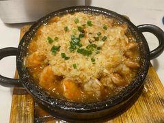 石锅蒜香虾-小菜园新徽菜(北京大兴龙湖天街店)