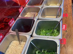 -赵美丽·重庆社区火锅·直营店(火车东站·中豪国际店)