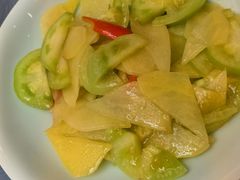 绿柿子炒土豆片-张氏鱼庄
