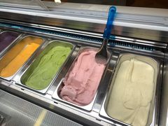 -潮一不贰·法式甜品·生日蛋糕·西式简餐(外滩店)