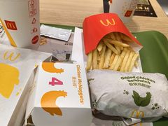 -麦当劳(轻轨曹杨路店)