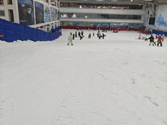 -乔波室内滑雪场