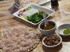 -官塘陈记鱼生·潮汕砂锅粥·牛肉火锅(潮枫路总店)