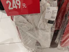 -优衣库(南京建邺万达广场店)