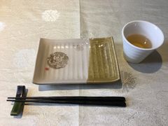 餐具摆设-禅猫日本料理