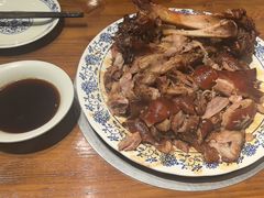 -老天桥酱肉烧饼夹肘子(天桥店)