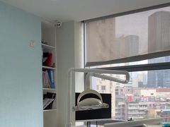 -极光口腔·矫正种植修复(锦江店)