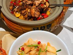 -绿草地·湘菜(7mall店)